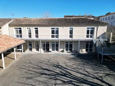 vente immeuble 350 m² à lectoure (32700)  477 000 €