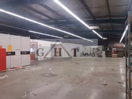 bâtiment indépendant de 980 m² à vendre – montgeron