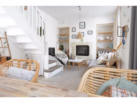 location meublée maison 3 pièces 51 m² à amiens (80000)  750 €