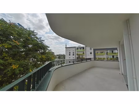 location appartement 4 pièces 83 m² à aulnay-sous-bois (93600)  1 437 €