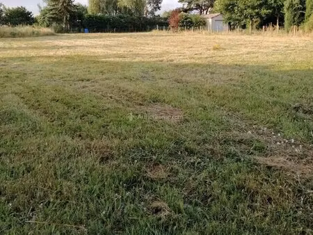 marssac - terrain constructible 899 m2