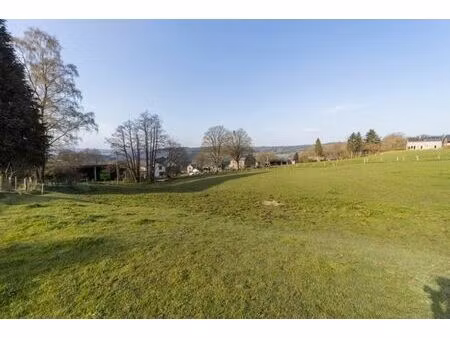 parcelle à bâtir avec vue sur les hauteurs de trois-ponts (l