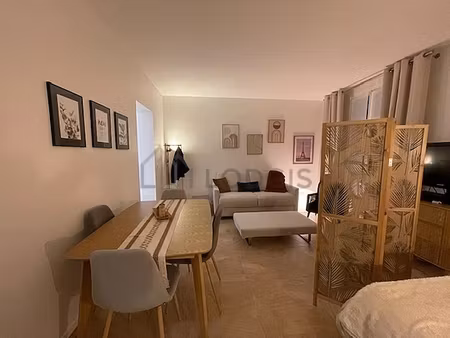 studio meublé