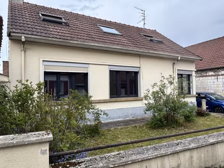 maison individuelle semi plain pied - dependances - grand jardin - dainville