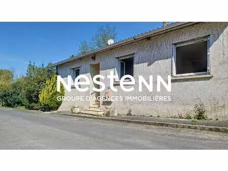 a vendre a montesquieu maison de 120 m2 avec jardin constructible et garage.