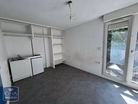 location appartement t1 à touques (14800) : à louer t1 / 19m² touques