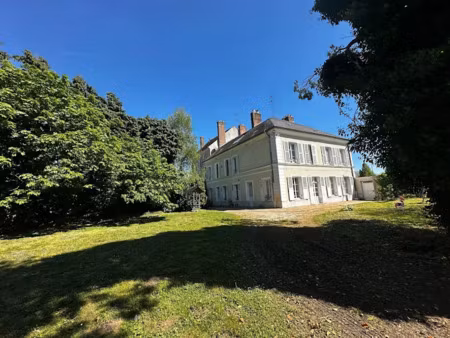 vente propriété 9 pièces 285 m² à egreville (77620)  499 000 €