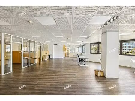 location bureau aubervilliers 480 m²