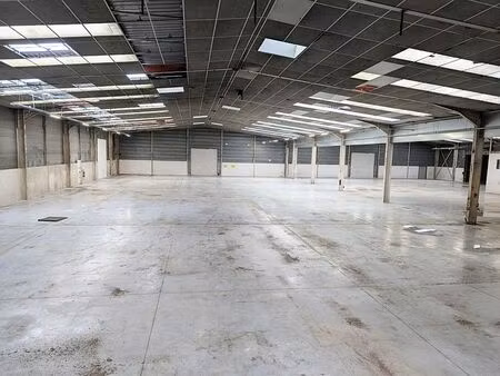 location local d'activités neuilly sur marne 3 605 m²