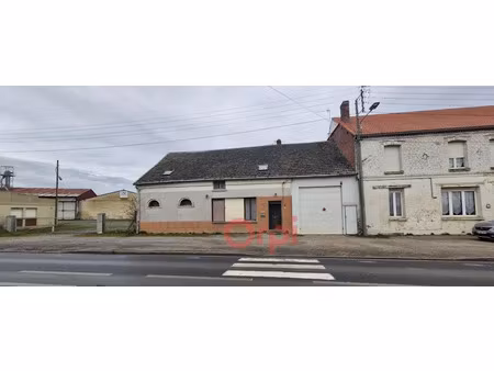 vente maison 9 pièces 263 m² à marchélepot (80200)  90 000 €