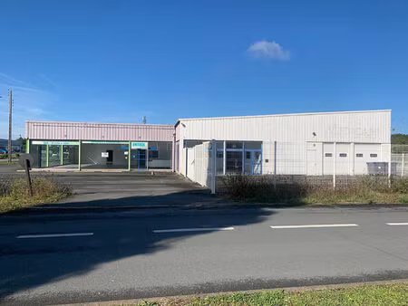 batiment commercial et atelier professionnel 900 m2