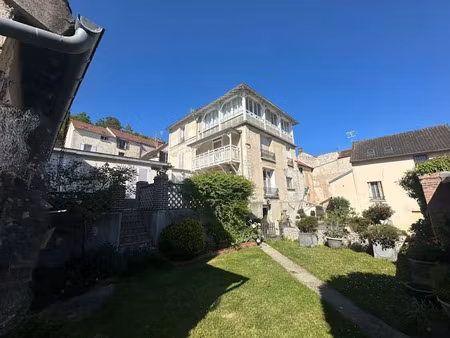 vente maison 7 pièces 218 m² à crouttes-sur-marne (02310)  275 000 €
