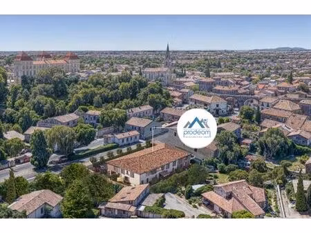 appartement de luxe de 3 chambres en vente à castries  france