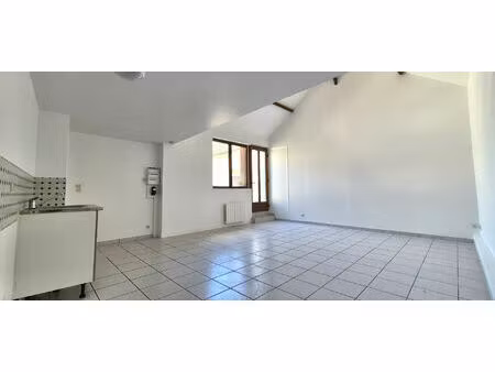 appartement 2 pièces en duplex - 43m² - le merevillois
