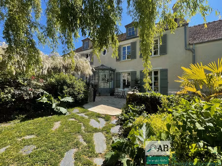 mauperthuis propriété briarde de 240 m2 6 chambres et terrai