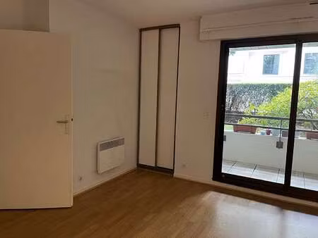 location appartement 2 pièces à levallois-perret (92300) : à louer 2 pièces / 43m² levallo