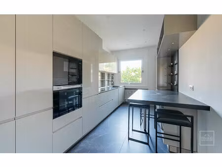 appartement de standing rénové - t4