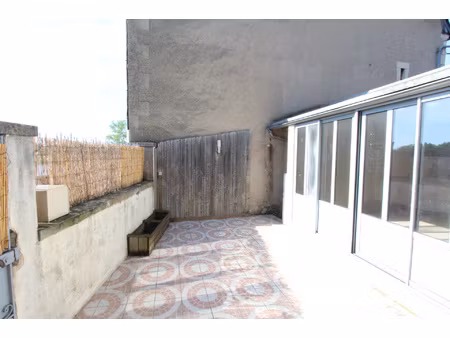 vue loire  proche des commerces