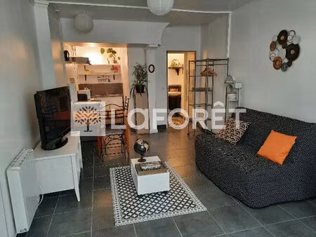 à louer ? studio meublé ? centre-ville de paimpol de 26.2 m²