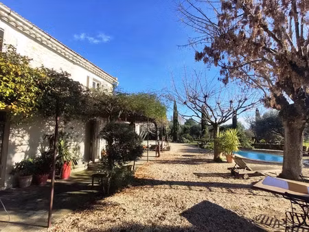 vente maison 10 pièces 250 m² orange (84100)