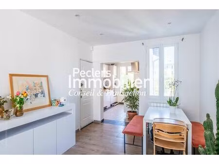 maison ancienne avec jardin proche caserne