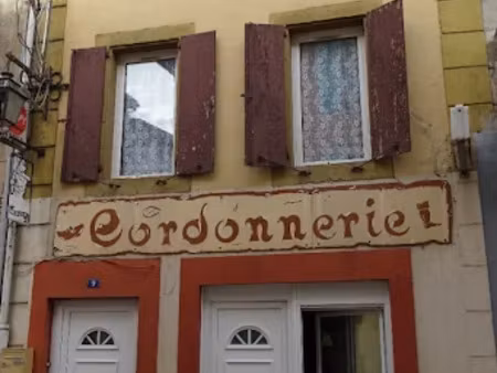 vente immeuble 5 pièces 132 m² à lavelanet (09300)  99 000 €