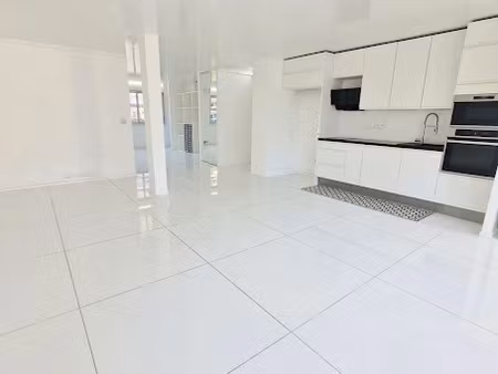 location appartement 4 pièces 95 m² à clichy (92110)  2 800 €