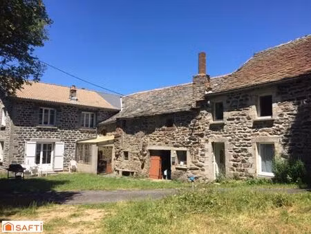 tènement immobilier maisons et gite sur 7280m² de terrain env.