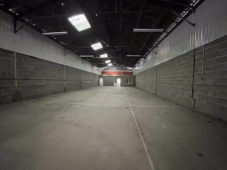 location local d'activités chauvigny 297 m²