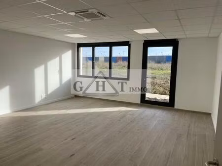 bureaux à louer – 161 – neuf – saint-pathus