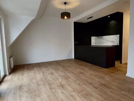 la baule lajarrige 2è dernier etage beau t3 ensoleillé rénov?