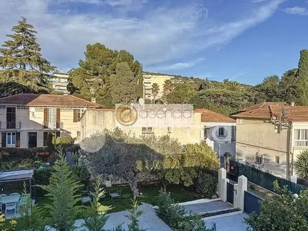 cannes – montrose | spacieuse villa de 303 m² avec piscine et appartement indépendant