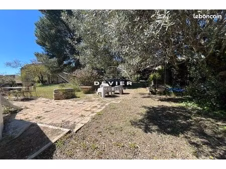 terrain 410 m² saint-geniès-des-mourgues