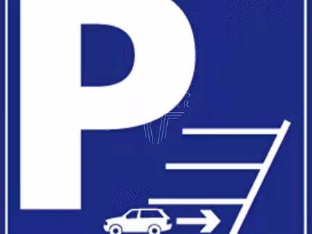 parking/box 1 pièce 10 m²
