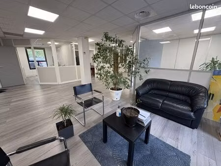 bureaux 100 m² marseille