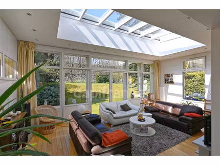 maison à vendre le mesnil le roi 7 pièce(s) 189m2 990 000€