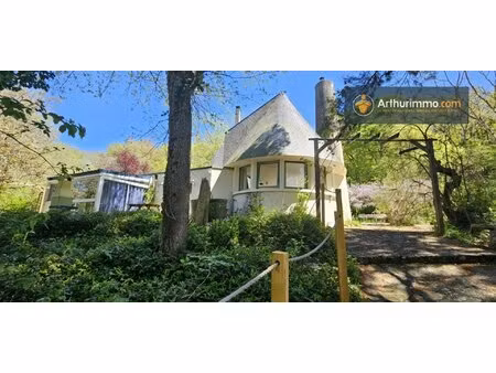 belle et spacieuse maison (191 m²) au calme sur un terrain de 2 9 hectares.