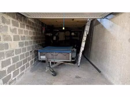 vente garage et parking à caen (14000) : à vendre / caen