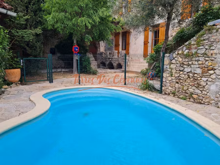 maison de village avec piscine