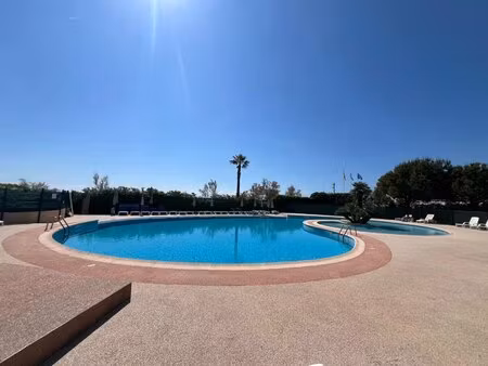 3 pieces 110m² - villeneuve loubet plage - garage et 2 caves