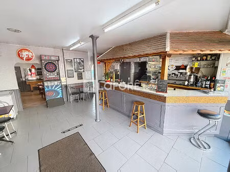 murs commerciaux avec terrasse  jardin et appartement au raincy 109m2