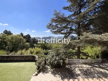 maison 11 pièces - 215 m²