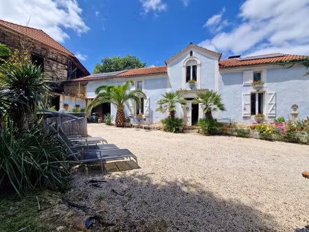 maison 5 pièces - 185 m²