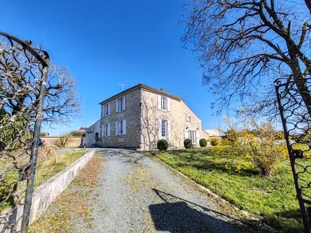 en vente maison 155 m² – 249 000 € |pissotte