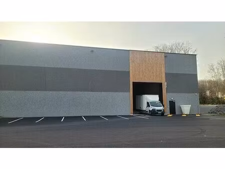 location local d'activités saint etienne du rouvray 860 m²
