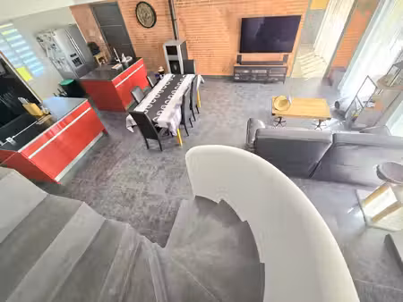maison de 2013 6 chambres avec garage à collonges et premièr