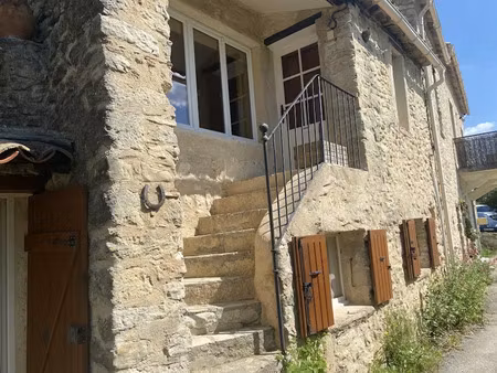 vente maison 4 pièces 88 m² à lurs (04700)  288 500 €