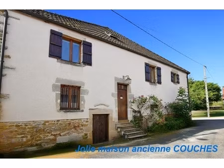 maison ancienne de 154 m2   au calme à couches