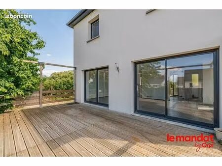 maison 4 pièces 101 m²