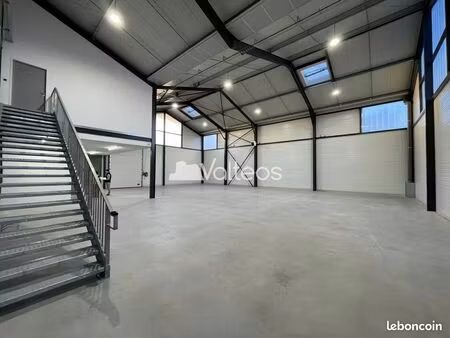 local bureaux 429 m²